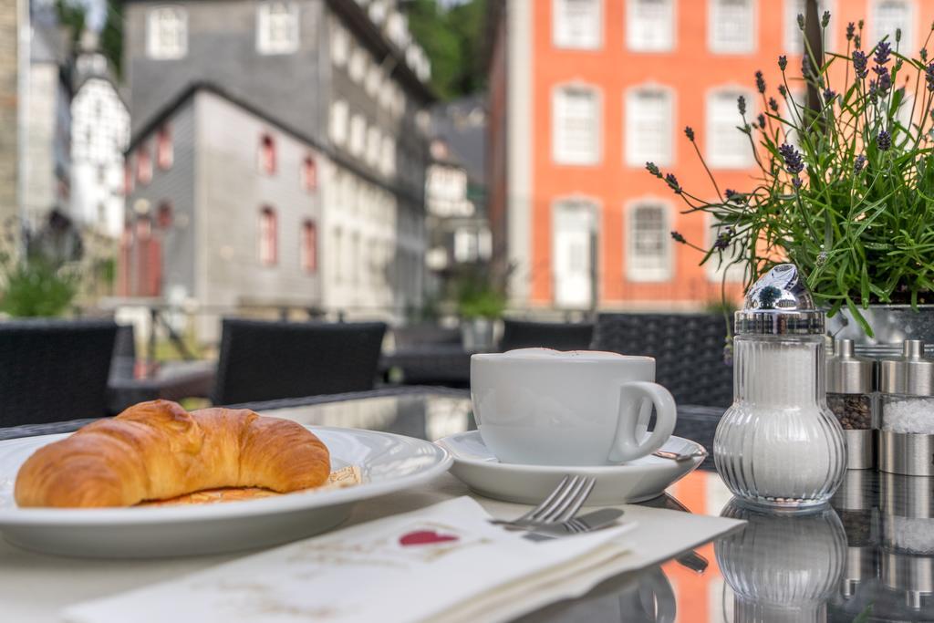 Horchem Hotel-Restaurant-Café-Bar Monschau Exterior foto